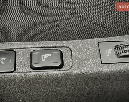 Сітроен ДС4 2012 у Києві на Automoto.ua Чорний Сітроен ДС4, об'ємом двигуна 1.6 л та пробігом 125 тис. км за 9700 $, фото 19 на Automoto.ua