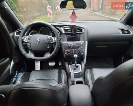 Черный Ситроен ДС4, объемом двигателя 1.6 л и пробегом 164 тыс. км за 8500 $, фото 6 на Automoto.ua