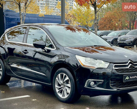 Чорний Сітроен ДС4, об'ємом двигуна 1.6 л та пробігом 125 тис. км за 8500 $, фото 5 на Automoto.ua