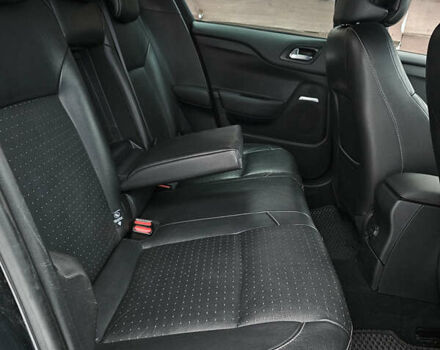 Чорний Сітроен ДС4, об'ємом двигуна 1.6 л та пробігом 180 тис. км за 9300 $, фото 16 на Automoto.ua