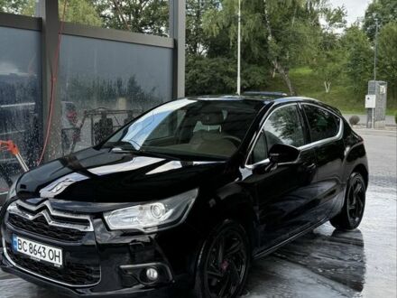 Черный Ситроен ДС4, объемом двигателя 0 л и пробегом 160 тыс. км за 9550 $, фото 1 на Automoto.ua