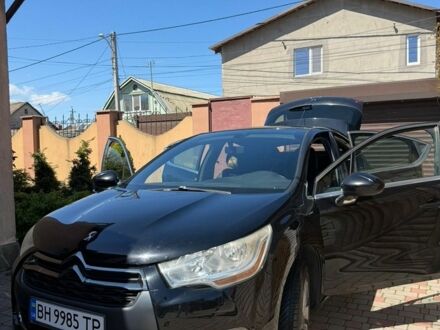 Чорний Сітроен ДС4, об'ємом двигуна 1.6 л та пробігом 114 тис. км за 8800 $, фото 1 на Automoto.ua