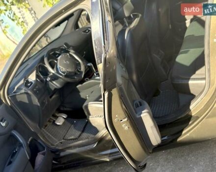 Коричневий Сітроен ДС4, об'ємом двигуна 1.6 л та пробігом 117 тис. км за 9100 $, фото 13 на Automoto.ua