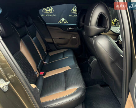 Коричневий Сітроен ДС4, об'ємом двигуна 1.6 л та пробігом 98 тис. км за 8700 $, фото 12 на Automoto.ua