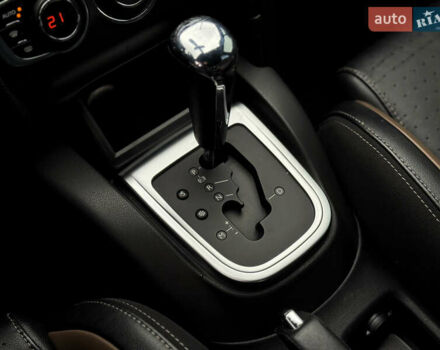 Коричневий Сітроен ДС4, об'ємом двигуна 1.6 л та пробігом 98 тис. км за 8700 $, фото 29 на Automoto.ua