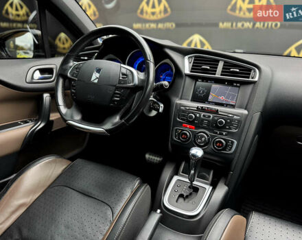 Коричневий Сітроен ДС4, об'ємом двигуна 1.6 л та пробігом 98 тис. км за 8700 $, фото 19 на Automoto.ua