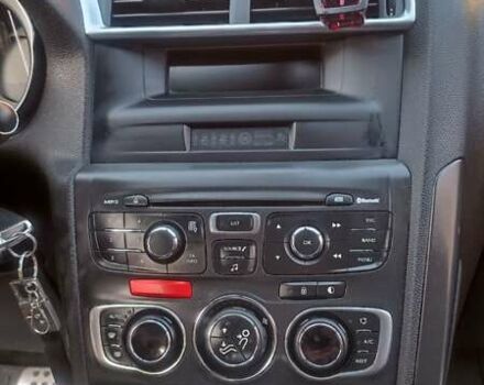 Коричневый Ситроен ДС4, объемом двигателя 1.6 л и пробегом 151 тыс. км за 7900 $, фото 72 на Automoto.ua