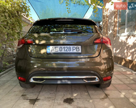 Коричневый Ситроен ДС4, объемом двигателя 2 л и пробегом 147 тыс. км за 10500 $, фото 9 на Automoto.ua