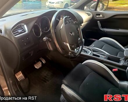 Коричневый Ситроен ДС4, объемом двигателя 2 л и пробегом 123 тыс. км за 10000 $, фото 5 на Automoto.ua