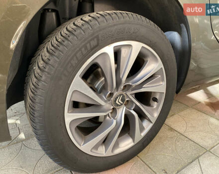 Коричневый Ситроен ДС4, объемом двигателя 2 л и пробегом 147 тыс. км за 10500 $, фото 30 на Automoto.ua