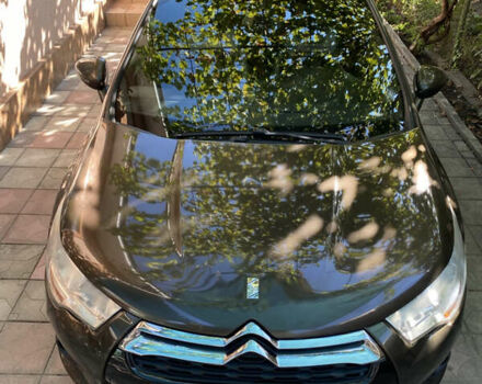 Коричневый Ситроен ДС4, объемом двигателя 2 л и пробегом 147 тыс. км за 10500 $, фото 10 на Automoto.ua