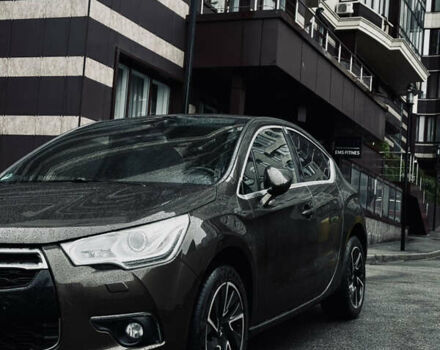 Коричневый Ситроен ДС4, объемом двигателя 1.6 л и пробегом 267 тыс. км за 10000 $, фото 4 на Automoto.ua