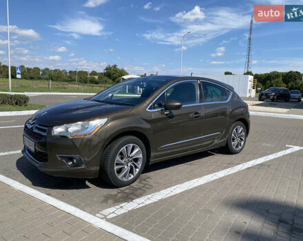 Коричневый Ситроен ДС4, объемом двигателя 2 л и пробегом 147 тыс. км за 10500 $, фото 1 на Automoto.ua