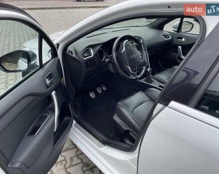 Сітроен ДС4, об'ємом двигуна 1.6 л та пробігом 132 тис. км за 8700 $, фото 9 на Automoto.ua