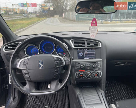 Сітроен ДС4, об'ємом двигуна 1.6 л та пробігом 61 тис. км за 8500 $, фото 8 на Automoto.ua