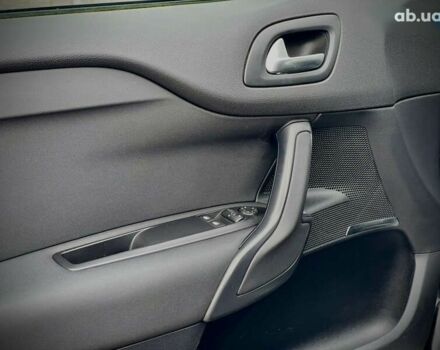 Ситроен ДС4, объемом двигателя 1.6 л и пробегом 125 тыс. км за 9500 $, фото 12 на Automoto.ua