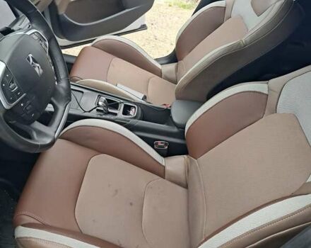Сірий Сітроен ДС4, об'ємом двигуна 1.6 л та пробігом 290 тис. км за 9500 $, фото 1 на Automoto.ua