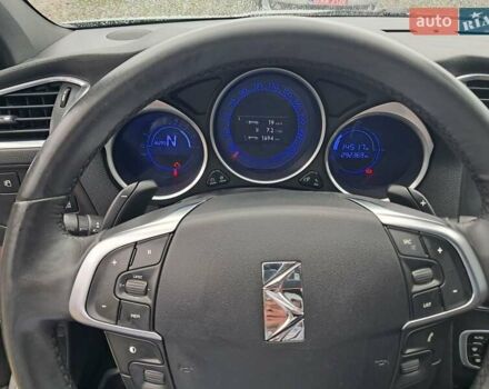 Сірий Сітроен ДС4, об'ємом двигуна 1.6 л та пробігом 290 тис. км за 9500 $, фото 7 на Automoto.ua