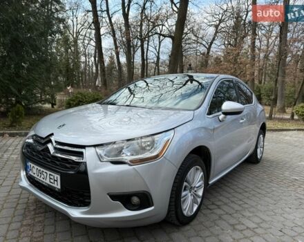 Серый Ситроен ДС4, объемом двигателя 1.6 л и пробегом 254 тыс. км за 8000 $, фото 1 на Automoto.ua