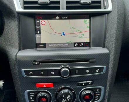 Синий Ситроен ДС4, объемом двигателя 2 л и пробегом 172 тыс. км за 10700 $, фото 28 на Automoto.ua