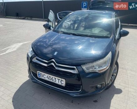 Синий Ситроен ДС4, объемом двигателя 1.56 л и пробегом 110 тыс. км за 10500 $, фото 1 на Automoto.ua