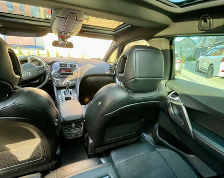 Ситроен ДС5 2012 в Тернополе на Automoto.ua Белый Ситроен ДС5, объемом двигателя 1.6 л и пробегом 197 тыс. км за 10000 $, фото 12 на Automoto.ua