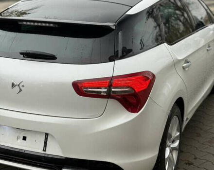 Белый Ситроен ДС5, объемом двигателя 1.6 л и пробегом 147 тыс. км за 11150 $, фото 15 на Automoto.ua