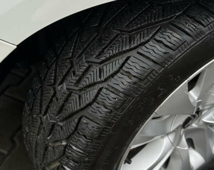 Белый Ситроен ДС5, объемом двигателя 1.6 л и пробегом 147 тыс. км за 11150 $, фото 44 на Automoto.ua