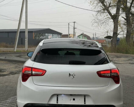 Белый Ситроен ДС5, объемом двигателя 1.6 л и пробегом 147 тыс. км за 11150 $, фото 12 на Automoto.ua