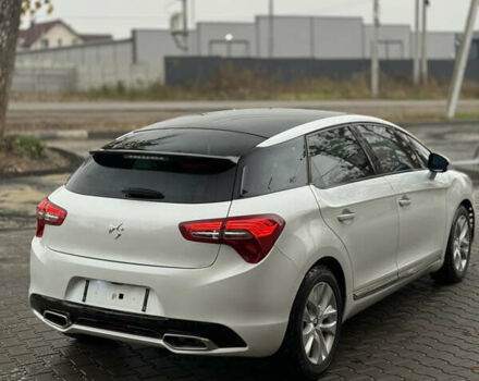 Белый Ситроен ДС5, объемом двигателя 1.6 л и пробегом 147 тыс. км за 11150 $, фото 14 на Automoto.ua