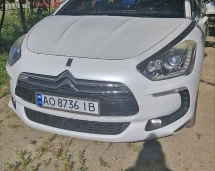Білий Сітроен ДС5, об'ємом двигуна 2 л та пробігом 152 тис. км за 10500 $, фото 1 на Automoto.ua