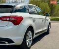 Білий Сітроен ДС5, об'ємом двигуна 2 л та пробігом 285 тис. км за 9300 $, фото 2 на Automoto.ua