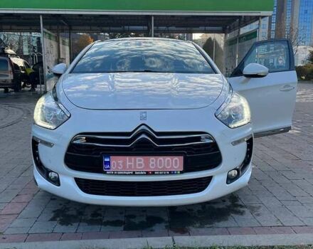 Білий Сітроен ДС5, об'ємом двигуна 2 л та пробігом 239 тис. км за 12700 $, фото 3 на Automoto.ua