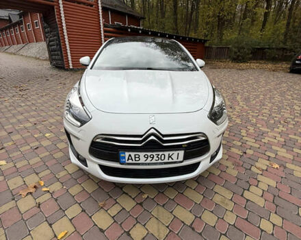 Ситроен ДС5 2013 в Виннице на Automoto.ua Белый Ситроен ДС5, объемом двигателя 2 л и пробегом 233 тыс. км за 14500 $, фото 17 на Automoto.ua