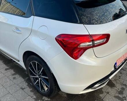 Білий Сітроен ДС5, об'ємом двигуна 2 л та пробігом 239 тис. км за 12700 $, фото 15 на Automoto.ua