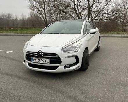 Белый Ситроен ДС5, объемом двигателя 1.56 л и пробегом 168 тыс. км за 11600 $, фото 2 на Automoto.ua