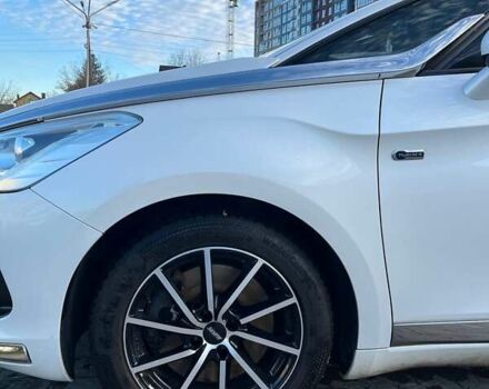 Білий Сітроен ДС5, об'ємом двигуна 2 л та пробігом 239 тис. км за 12700 $, фото 11 на Automoto.ua