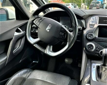 Белый Ситроен ДС5, объемом двигателя 2 л и пробегом 202 тыс. км за 11899 $, фото 11 на Automoto.ua
