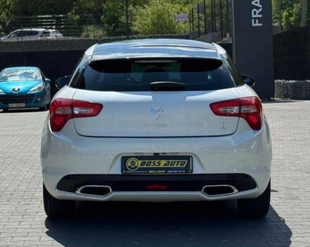 Белый Ситроен ДС5, объемом двигателя 2 л и пробегом 200 тыс. км за 12700 $, фото 4 на Automoto.ua