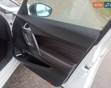 Белый Ситроен ДС5, объемом двигателя 2 л и пробегом 264 тыс. км за 11950 $, фото 31 на Automoto.ua