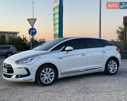 Білий Сітроен ДС5, об'ємом двигуна 2 л та пробігом 271 тис. км за 11999 $, фото 24 на Automoto.ua