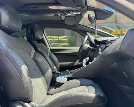 Белый Ситроен ДС5, объемом двигателя 2 л и пробегом 200 тыс. км за 12700 $, фото 14 на Automoto.ua