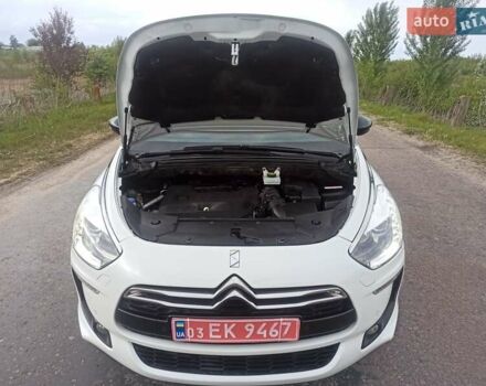 Белый Ситроен ДС5, объемом двигателя 2 л и пробегом 264 тыс. км за 11950 $, фото 45 на Automoto.ua