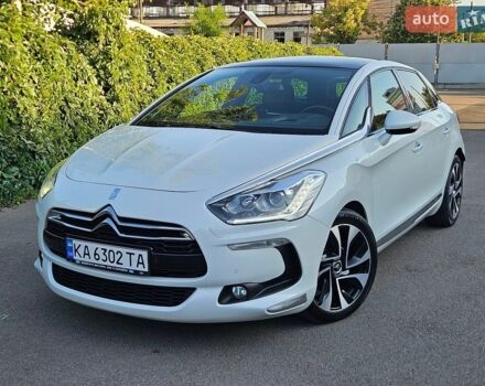 Білий Сітроен ДС5, об'ємом двигуна 1.6 л та пробігом 45 тис. км за 12500 $, фото 1 на Automoto.ua