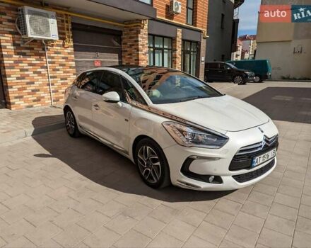 Білий Сітроен ДС5, об'ємом двигуна 2 л та пробігом 204 тис. км за 10450 $, фото 1 на Automoto.ua