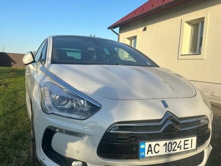Білий Сітроен ДС5, об'ємом двигуна 2 л та пробігом 227 тис. км за 10500 $, фото 1 на Automoto.ua