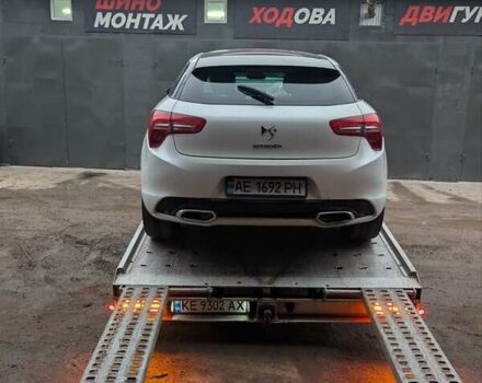 Белый Ситроен ДС5, объемом двигателя 2 л и пробегом 190 тыс. км за 6500 $, фото 1 на Automoto.ua