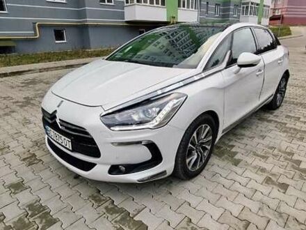 Білий Сітроен ДС5, об'ємом двигуна 2 л та пробігом 190 тис. км за 11000 $, фото 1 на Automoto.ua