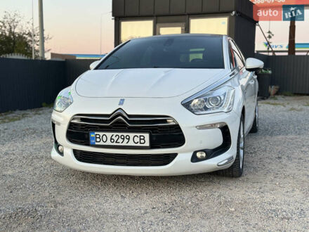 Білий Сітроен ДС5, об'ємом двигуна 2 л та пробігом 271 тис. км за 11999 $, фото 1 на Automoto.ua