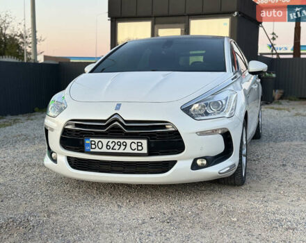 Белый Ситроен ДС5, объемом двигателя 2 л и пробегом 271 тыс. км за 11999 $, фото 1 на Automoto.ua